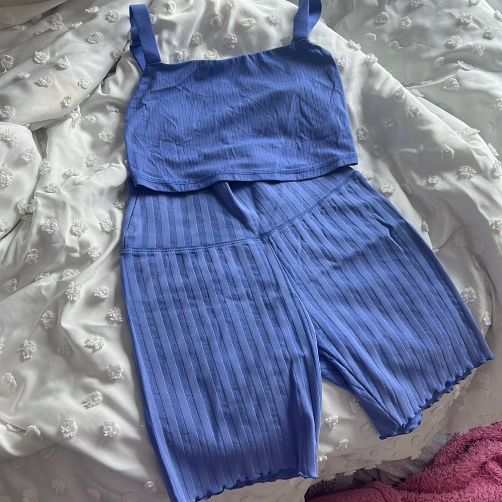 Aerie matching top and biker shorts